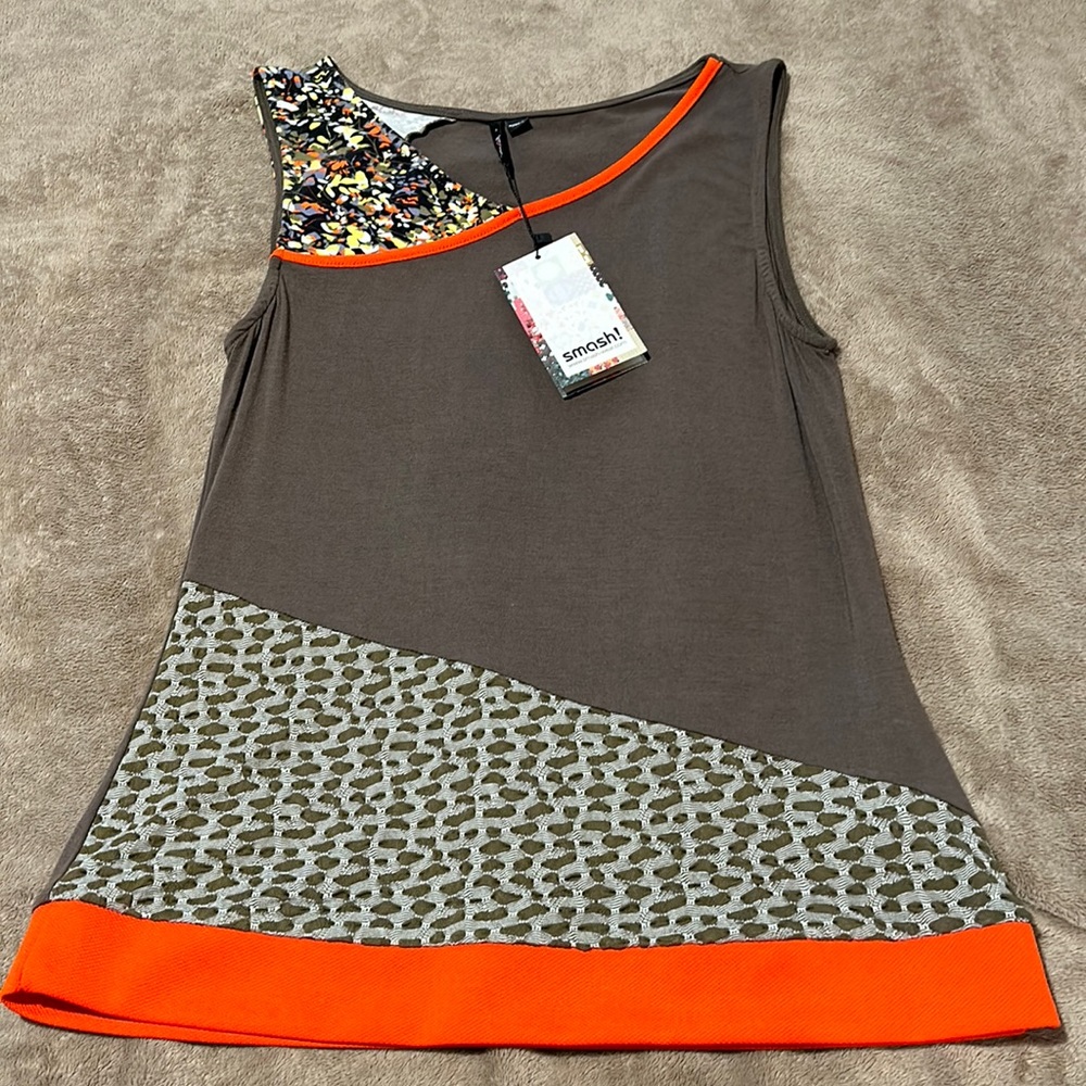 Smash! Barcelona Style Sleeveless Top